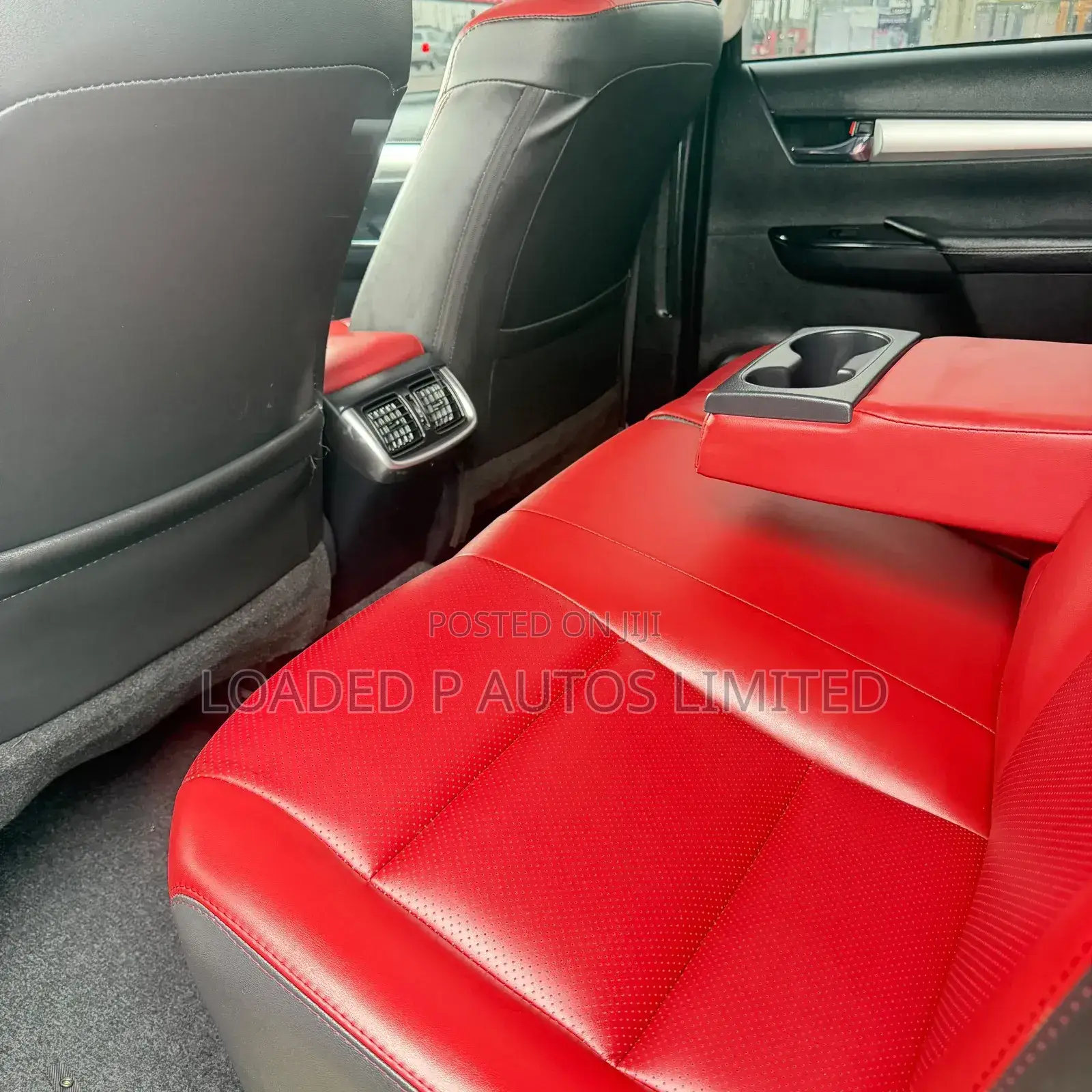 Toyota Hilux 2023 Black