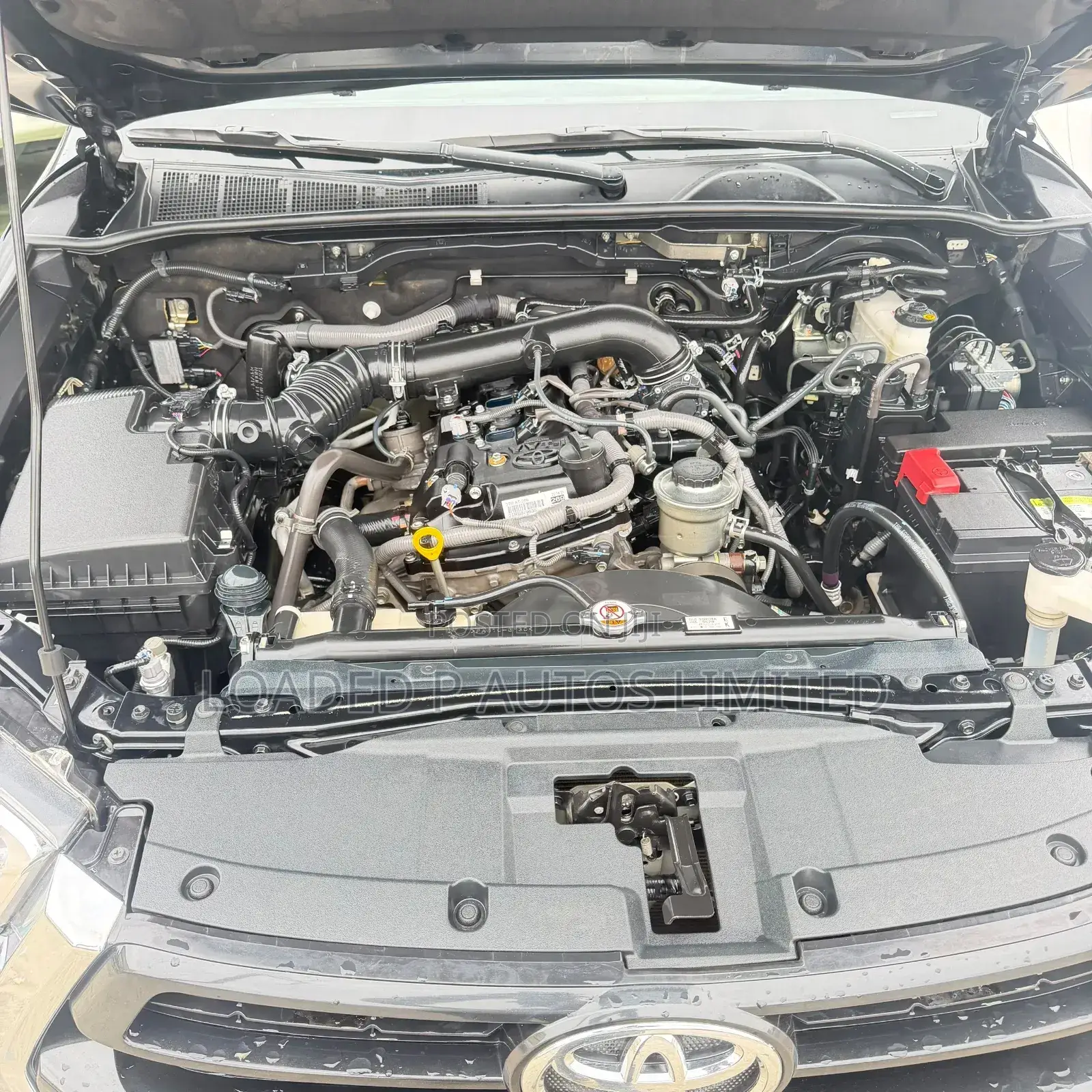 Toyota Hilux 2023 Black