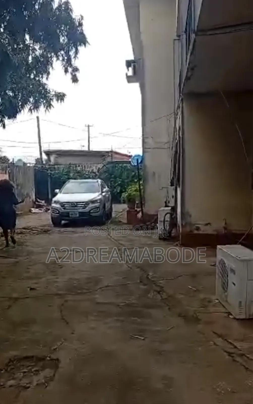 5bdrm Duplex in Ikeja Gra for sale
