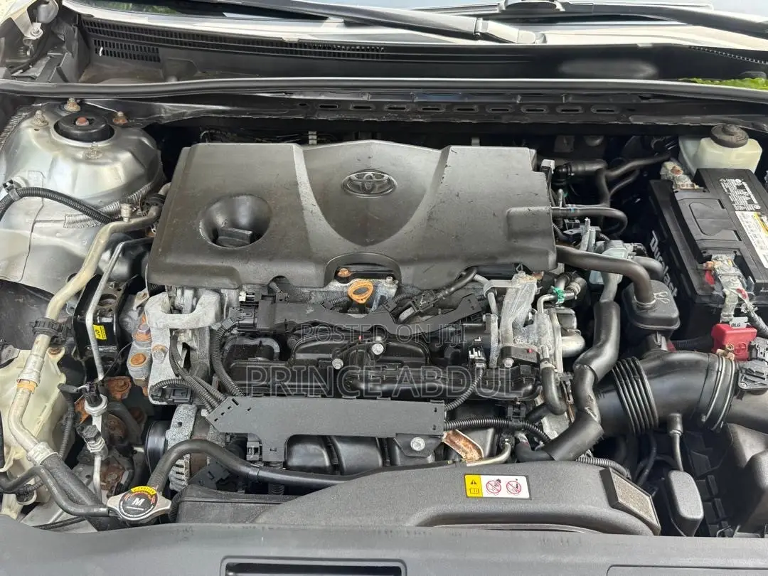 Toyota Camry 2019 Gray