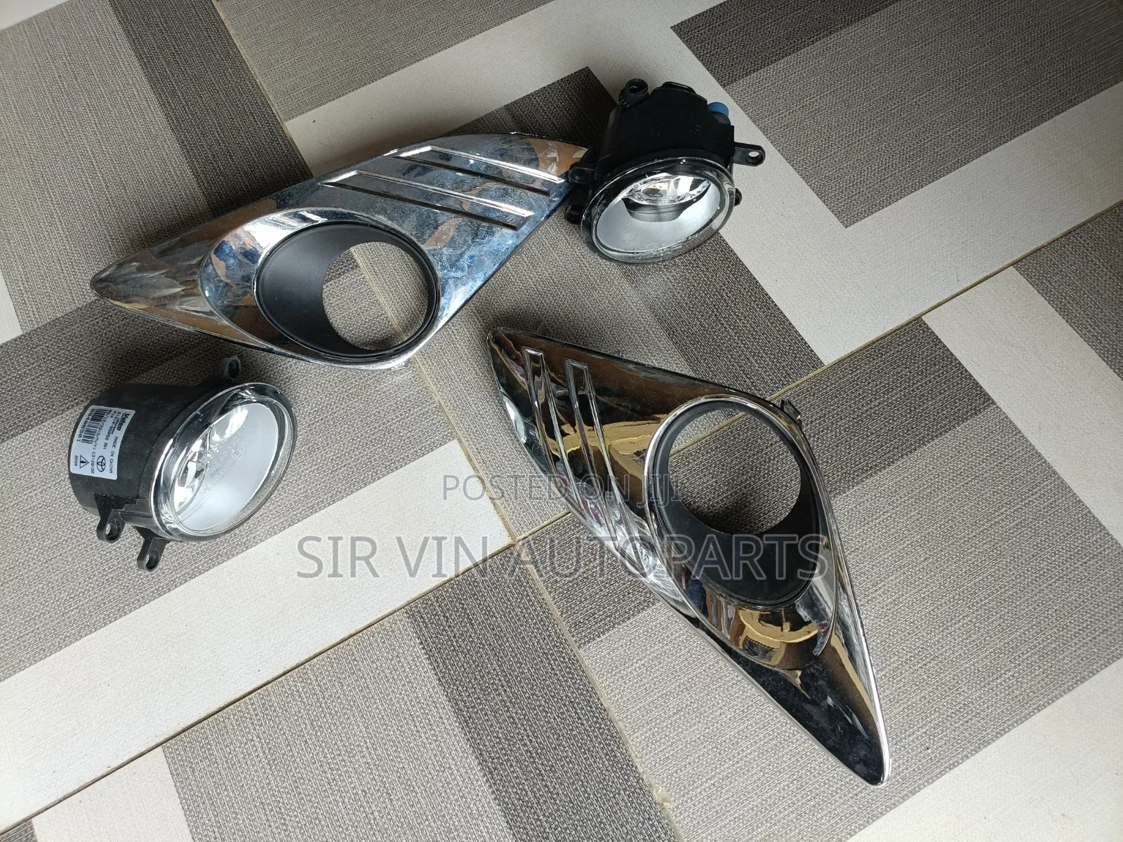 Foglight With Chrome Toyota Camry 2012 LE