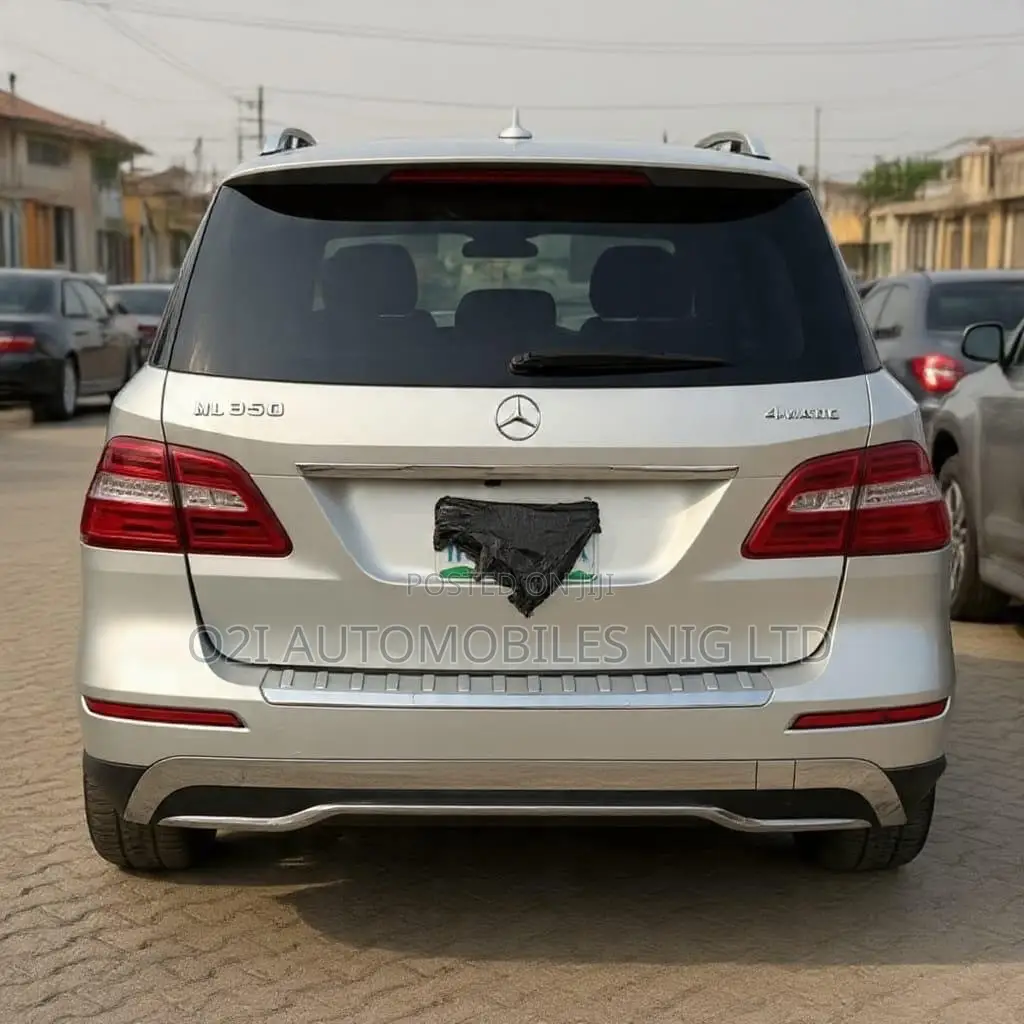 Mercedes-Benz M Class 2012 Silver