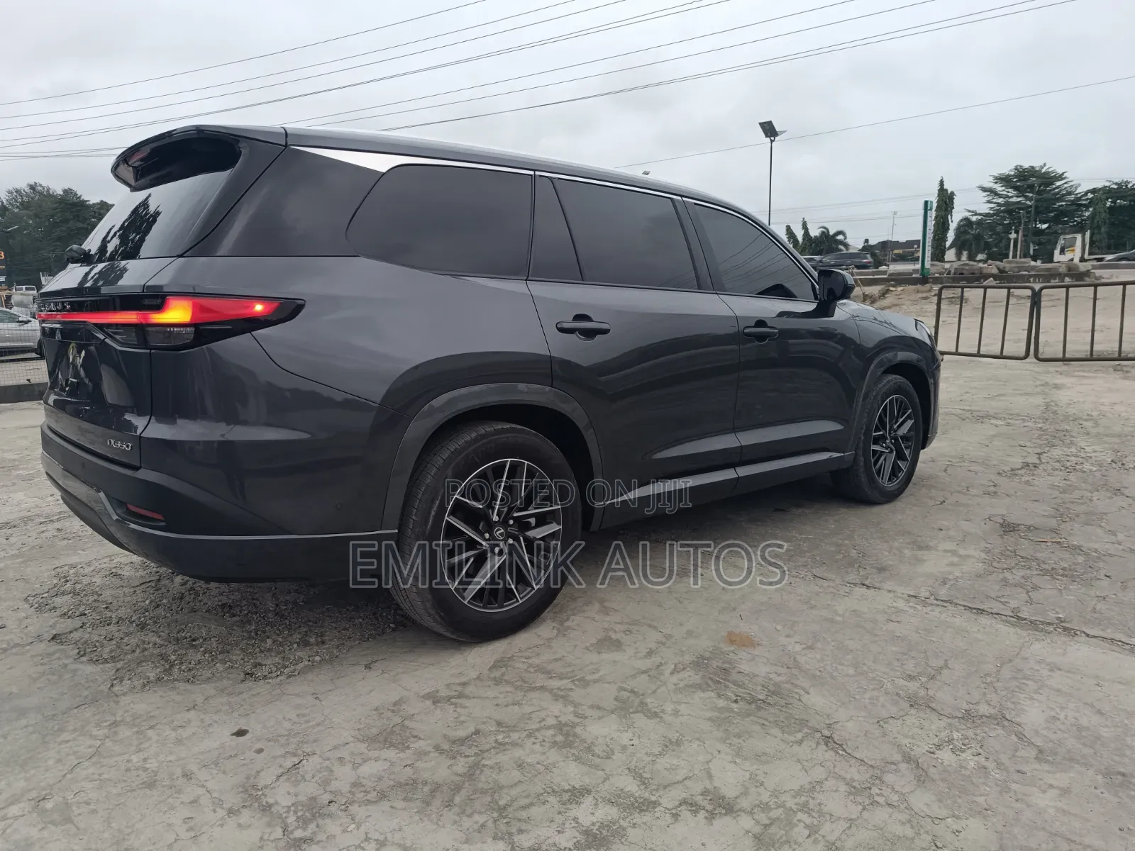 Lexus TX 2026 Gray