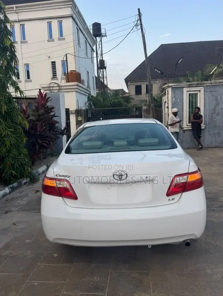 Toyota Camry 2008 White
