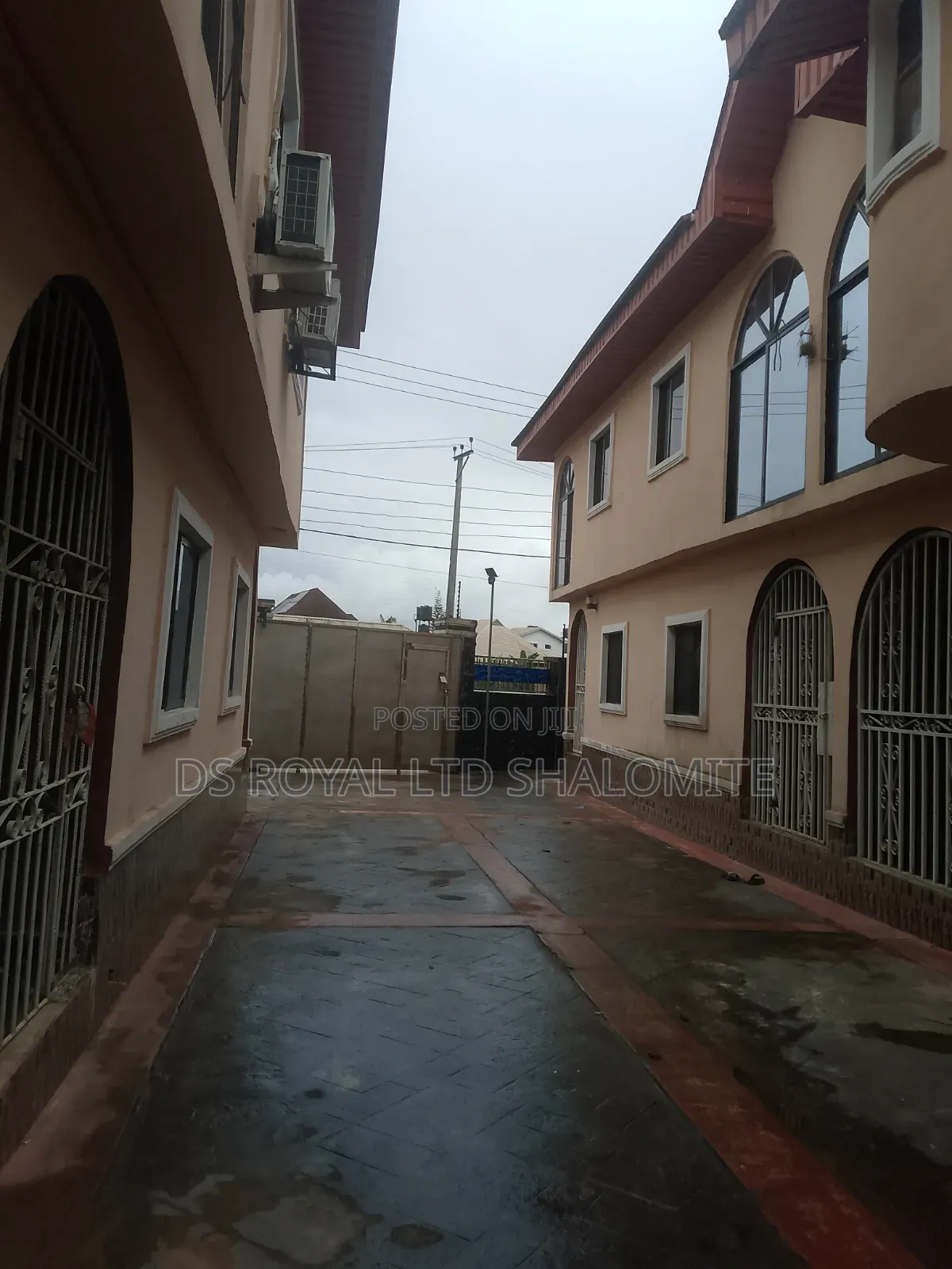 3bdrm Block of Flats in Benin City for rent