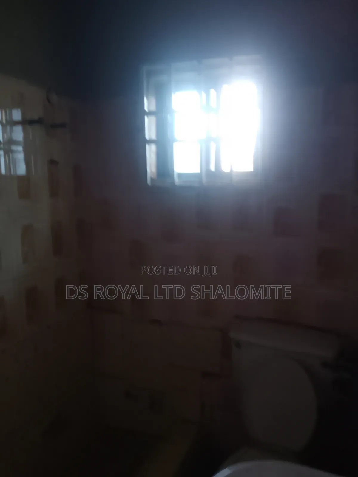 3bdrm Block of Flats in Benin City for rent