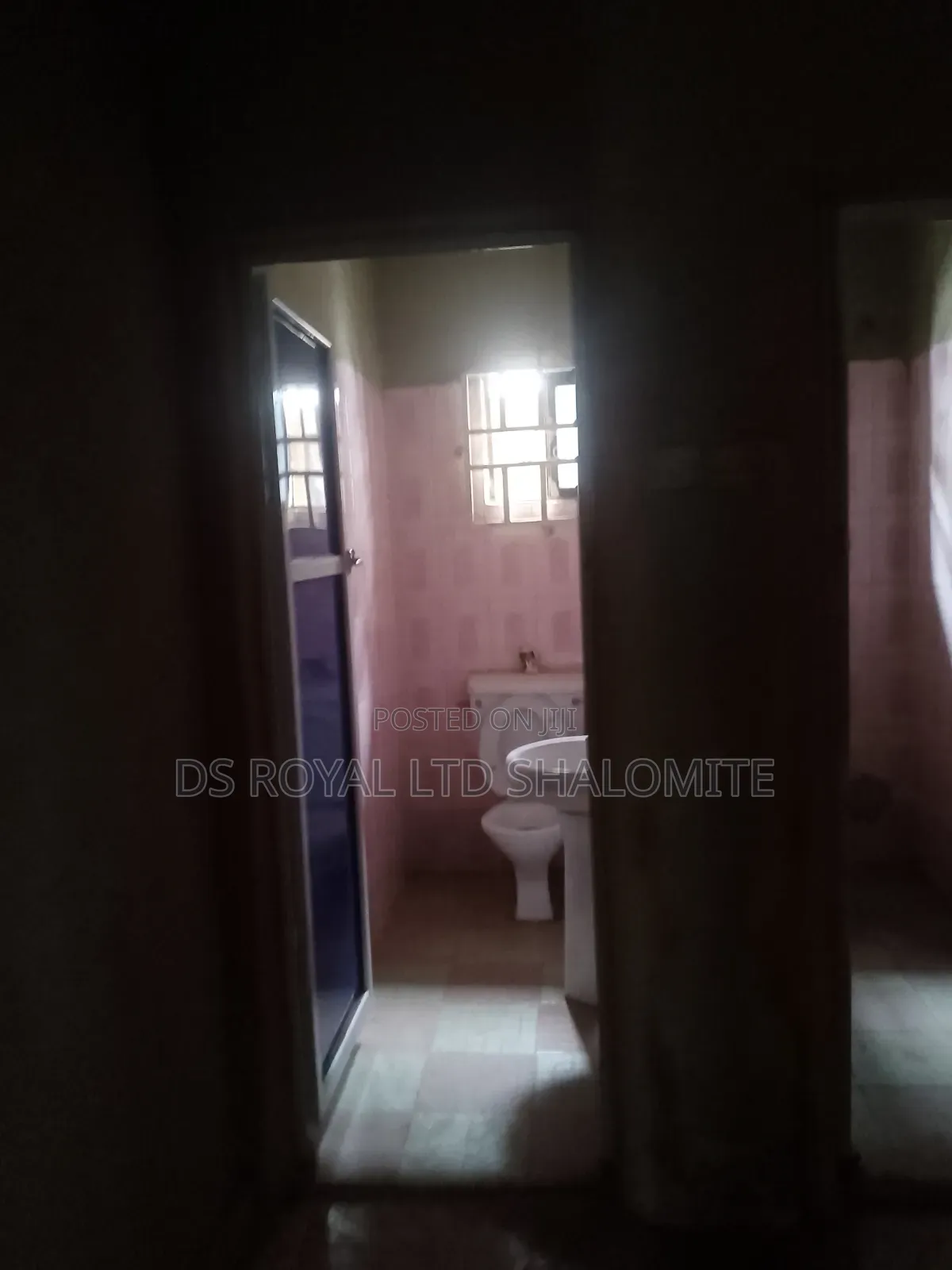 3bdrm Block of Flats in Benin City for rent