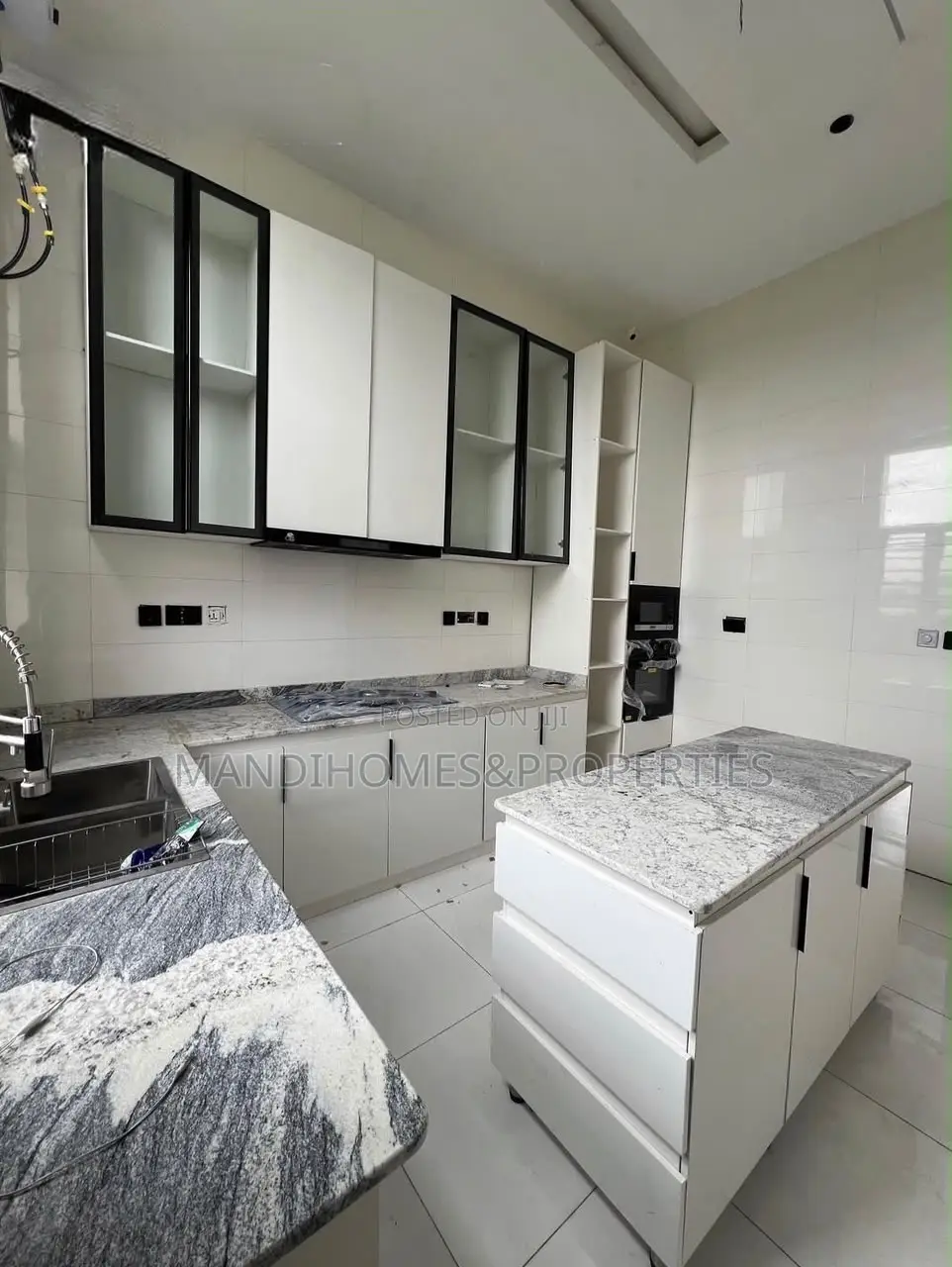 4bdrm Duplex in Ajah for sale