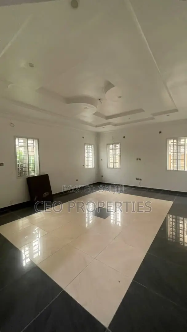 5bed Fully Detached Duplex With Bq at iKota for Both Comm/Residential