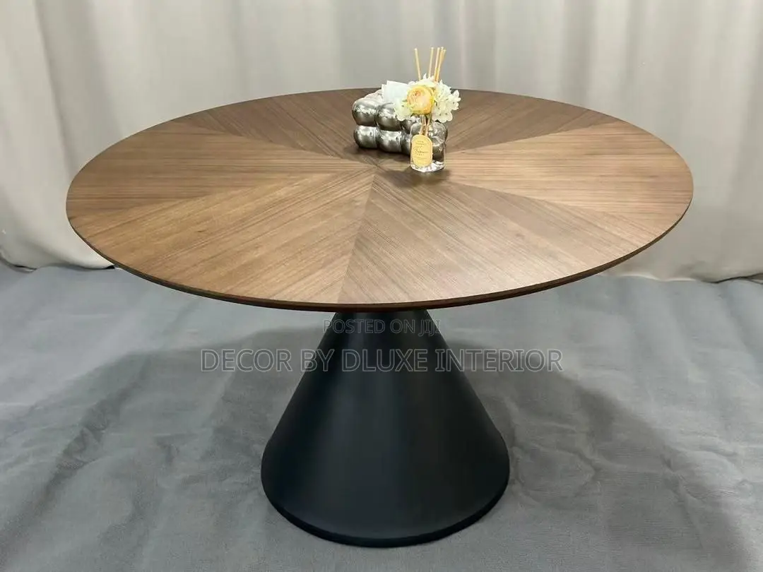 Modern Round Solid Wood 4-Seater Dining Set