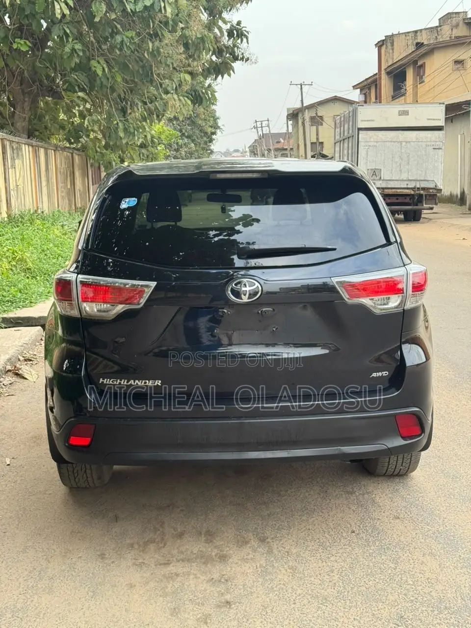 Toyota Highlander LE V6 4x4 (3.5L 6cyl 6A) 2016 Black