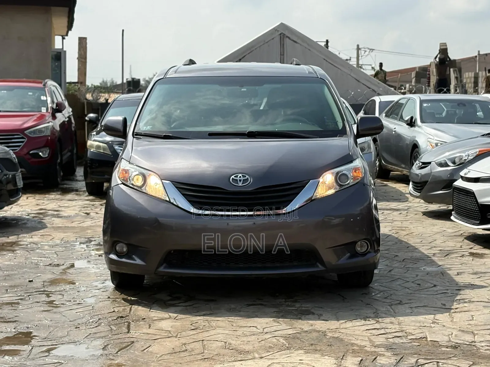 Toyota Sienna 2012 Gray