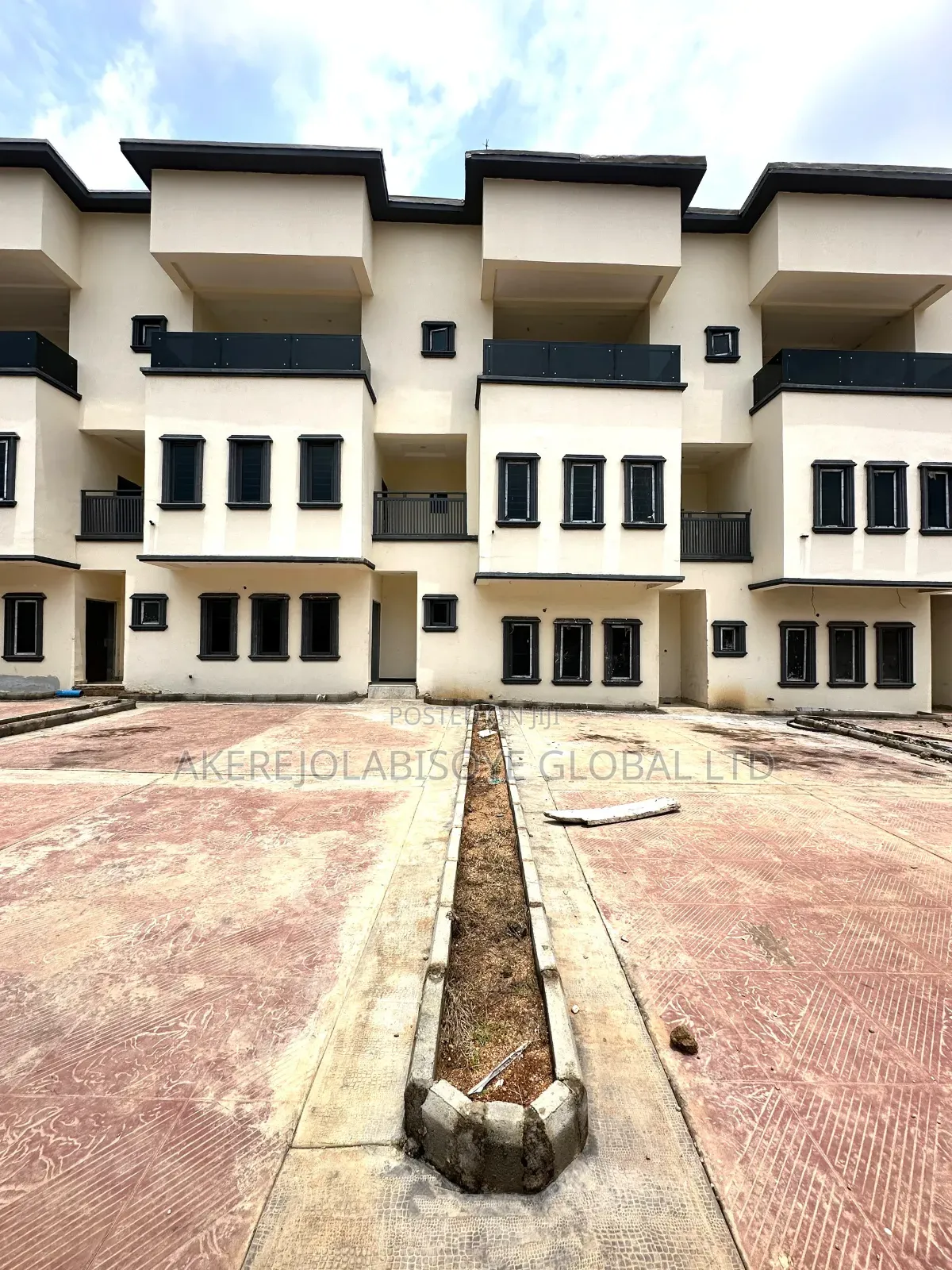 4bdrm Duplex in Katampe Abuja (7Min for sale