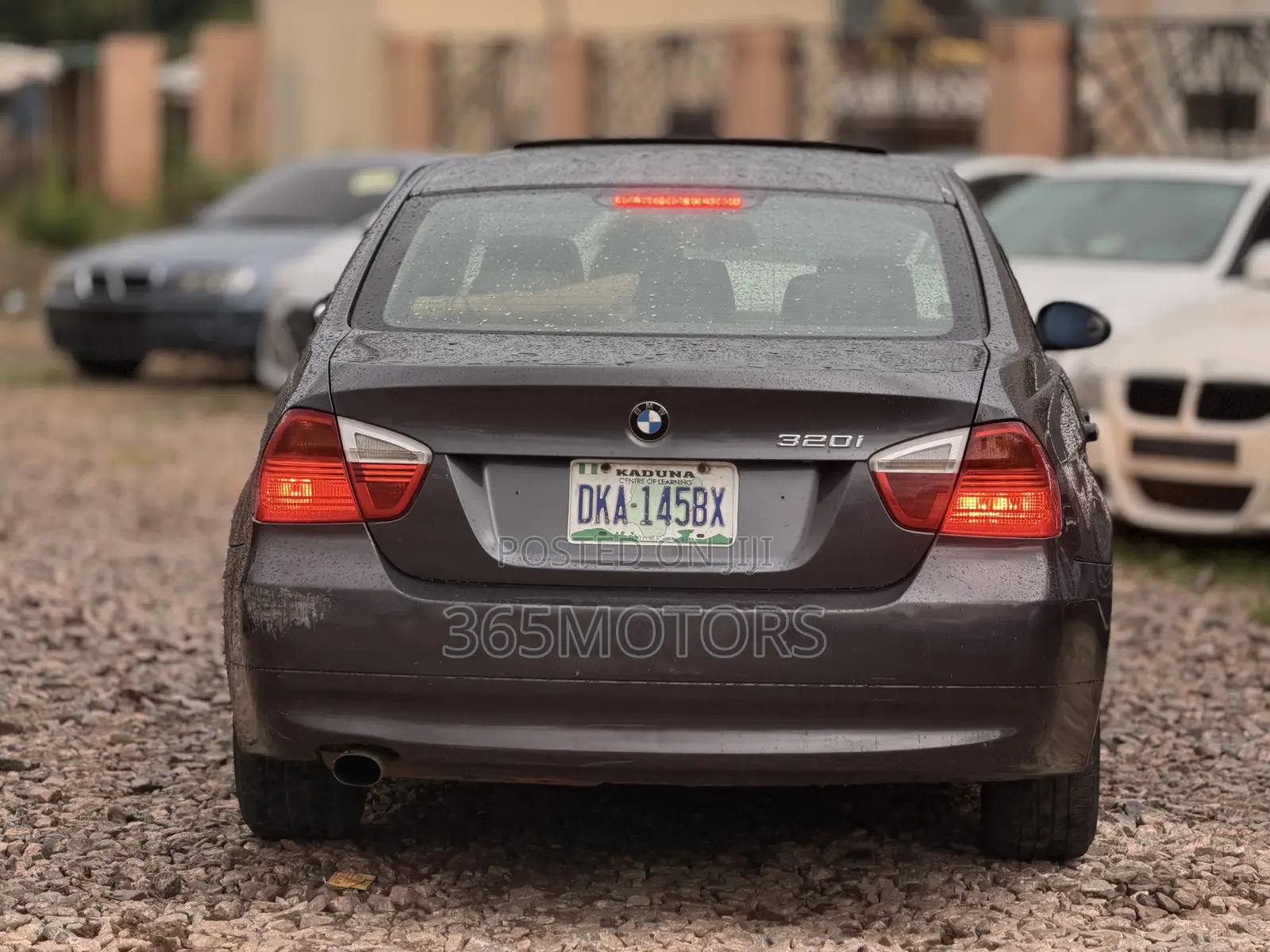 BMW 320i 2007 Brown