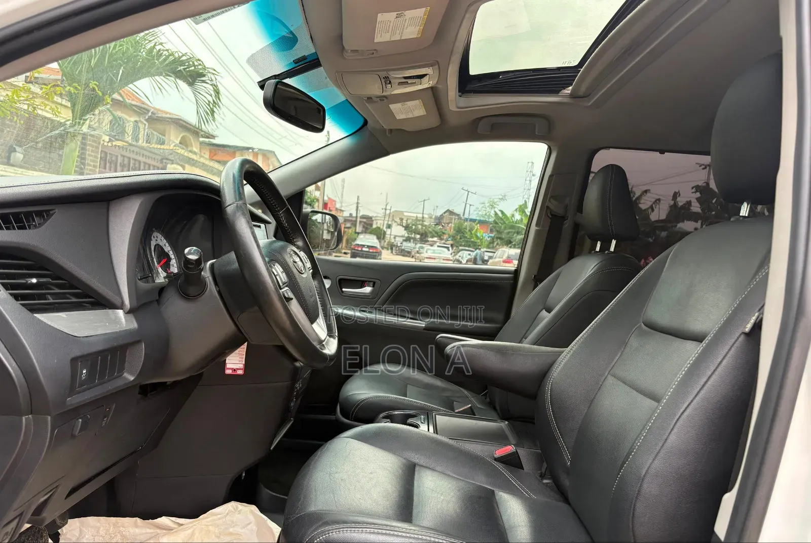 Toyota Sienna 2015 White