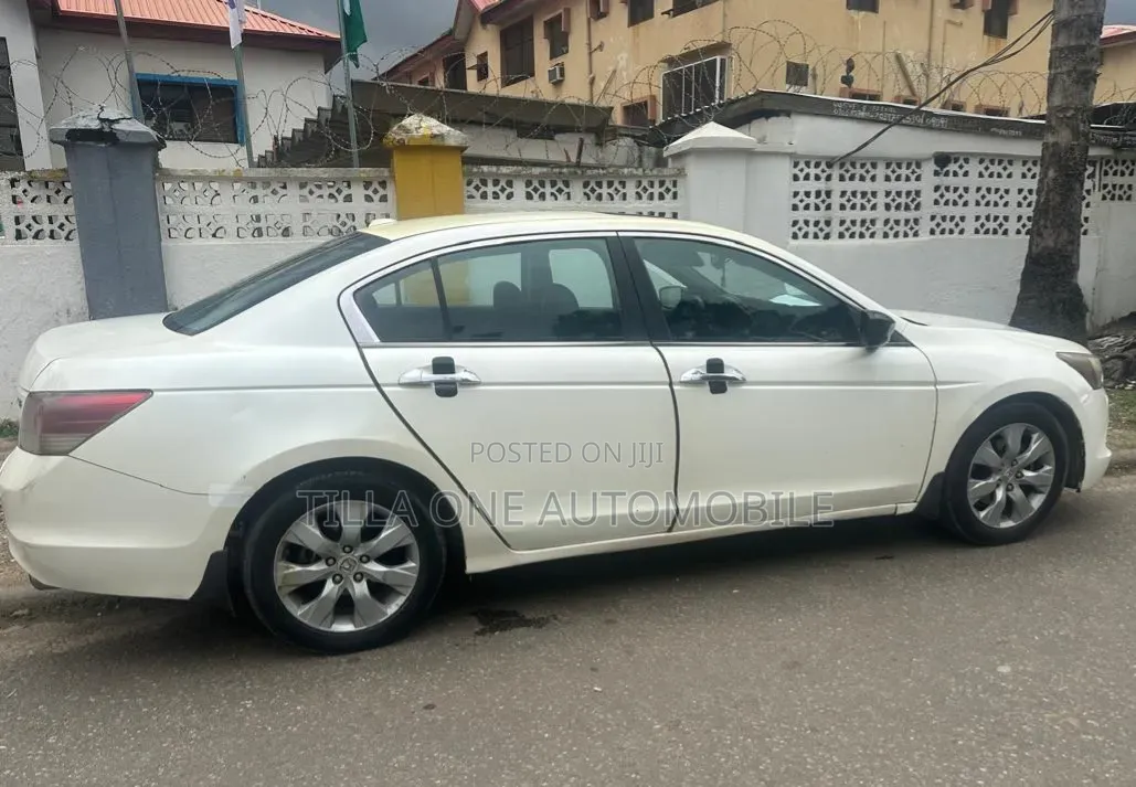 Honda Accord EX V6 Automatic 2009 White