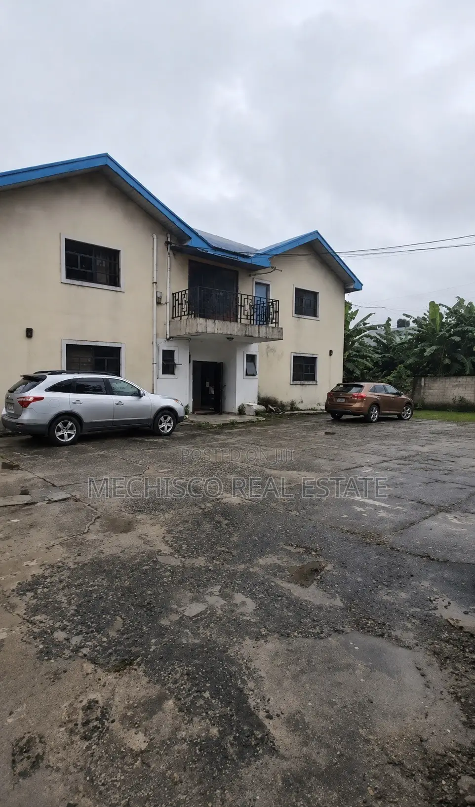 2bdrm Block of Flats in Woji for sale