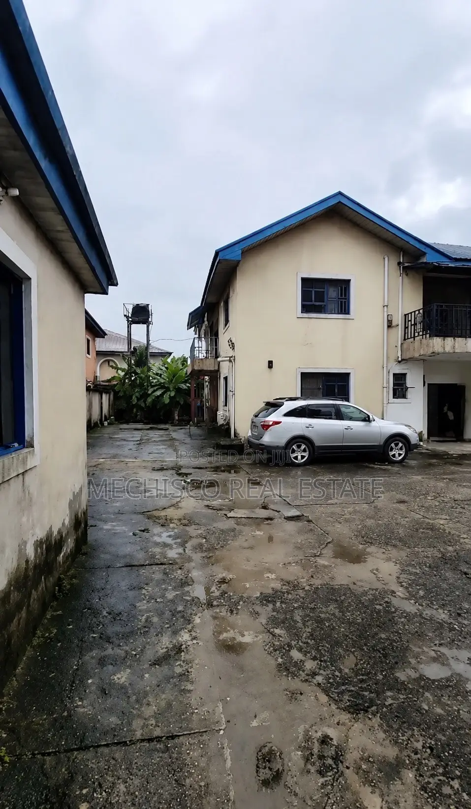 2bdrm Block of Flats in Woji for sale
