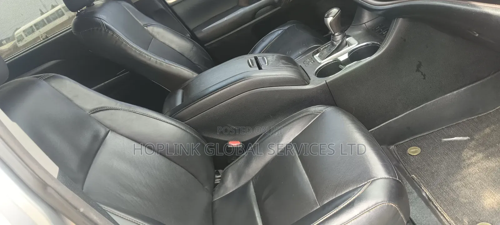 Toyota Highlander XLE 4dr SUV AWD (3.5L 6cyl 6A) 2014 Silver