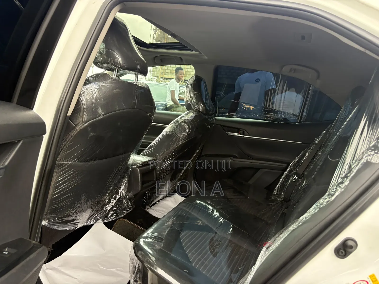 Toyota Camry 2018 White