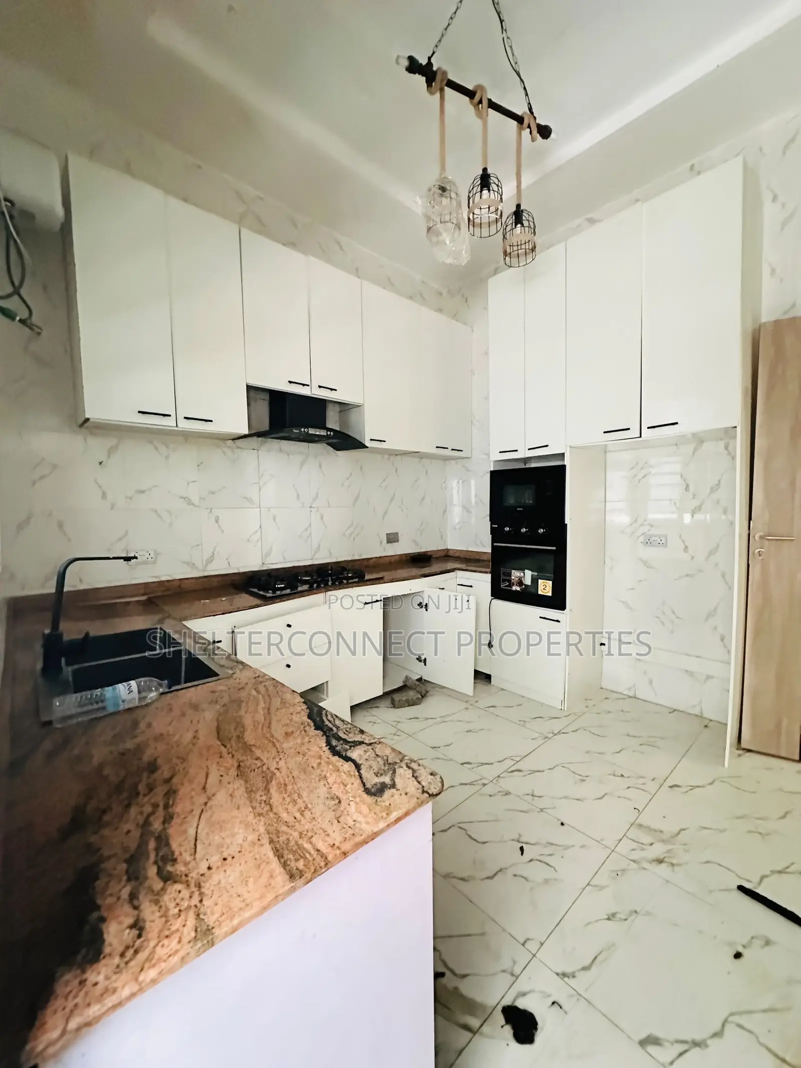 4bdrm Duplex in Ikota Gra for rent