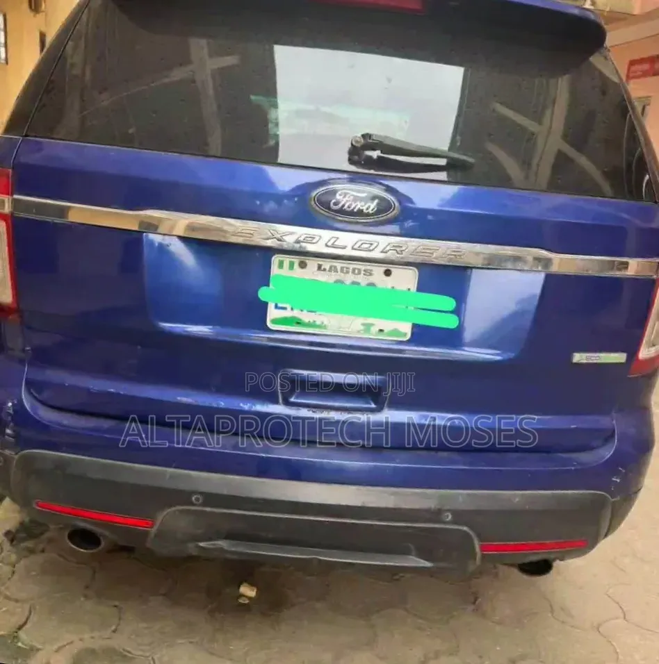 Ford Explorer 2013 Blue