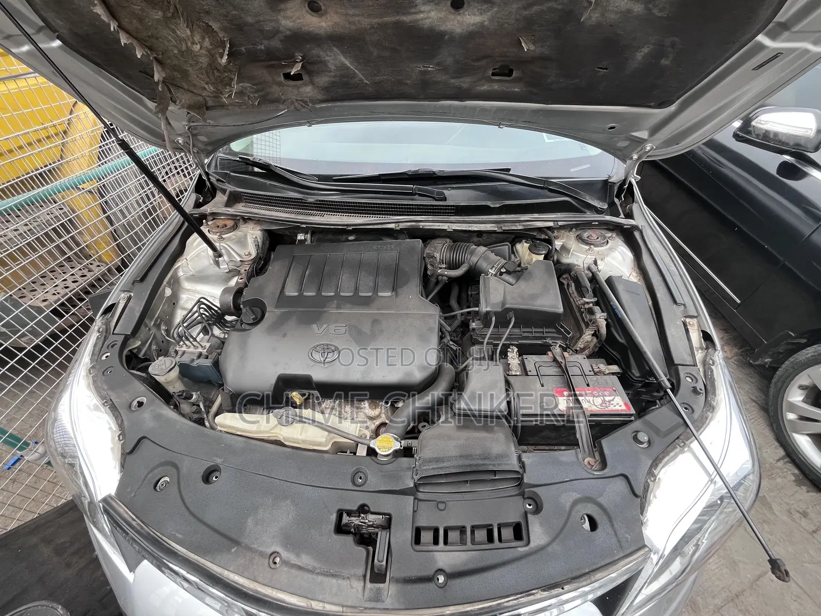 Toyota Avalon XLE Touring Sedan FWD (3.5L 6cyl 6A) 2013 Silver