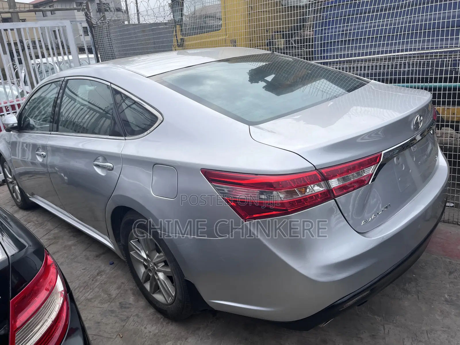 Toyota Avalon XLE Touring Sedan FWD (3.5L 6cyl 6A) 2013 Silver