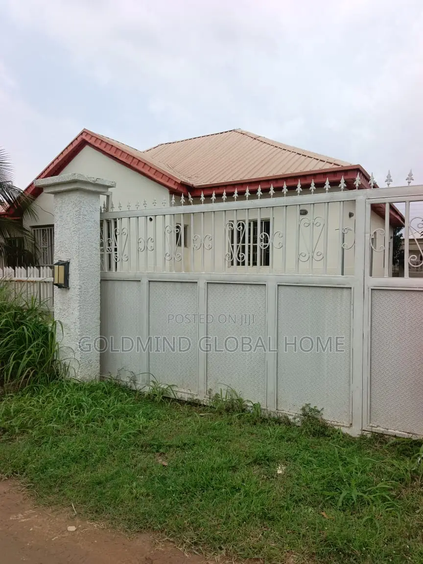 3bdrm Bungalow in Lugbe, FHA for sale