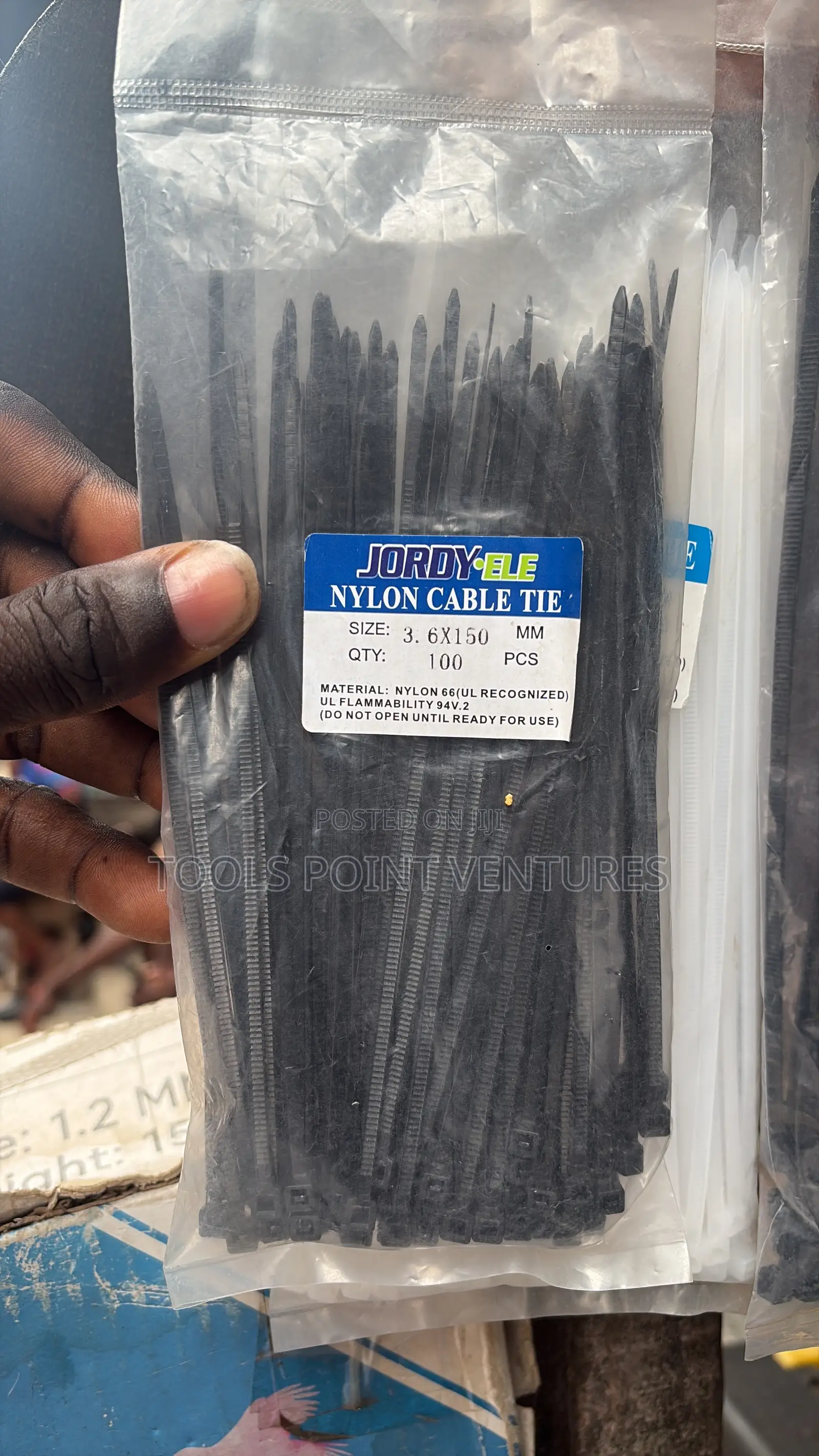 High-Quality Nylon Cable Ties( Available in Different Sizes )