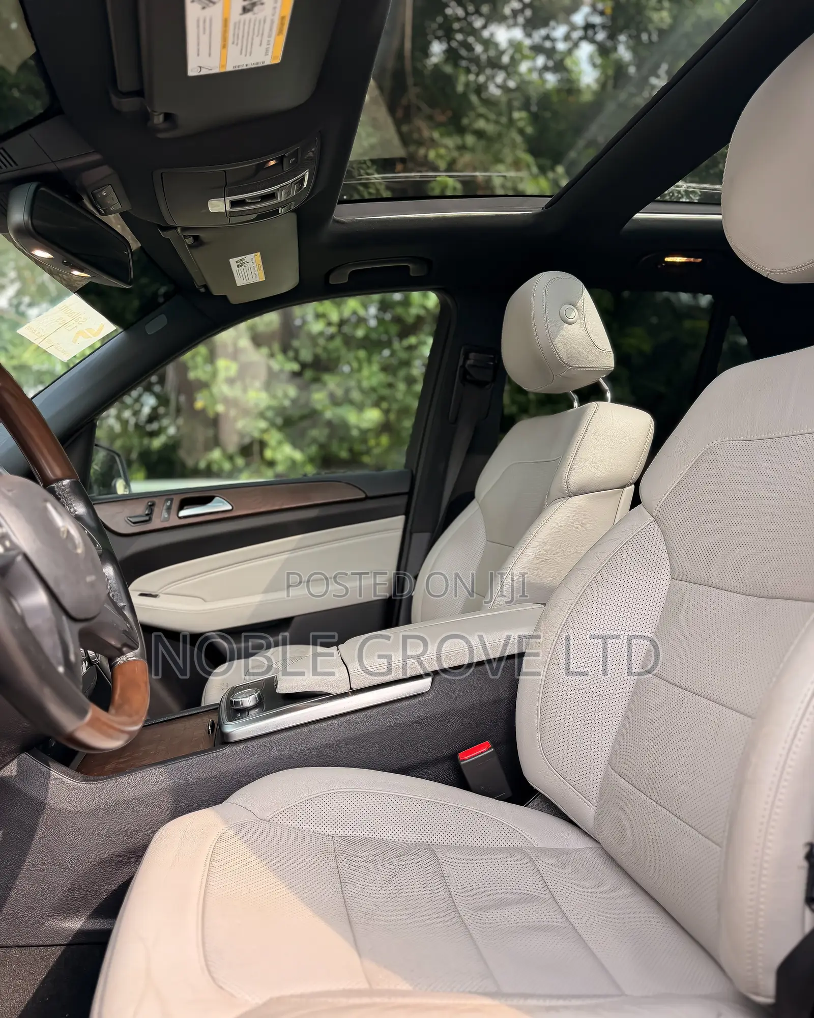 Mercedes-Benz M Class ML350 4MATIC 4dr SUV AWD (3.5L 6cyl 7A) 2014 Gray