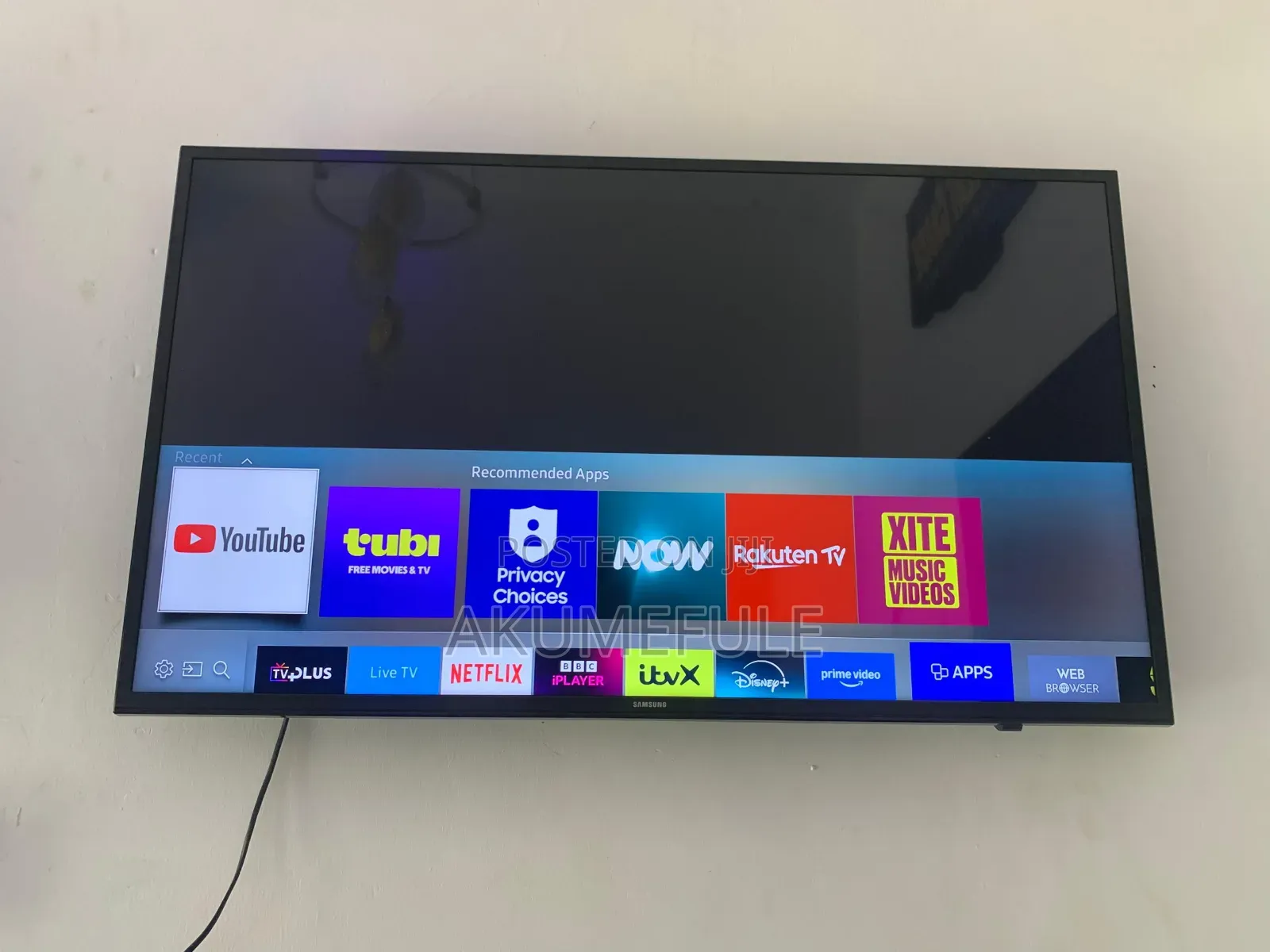 Samsung Smart TV 43 Inches Display With Free Netflix Account
