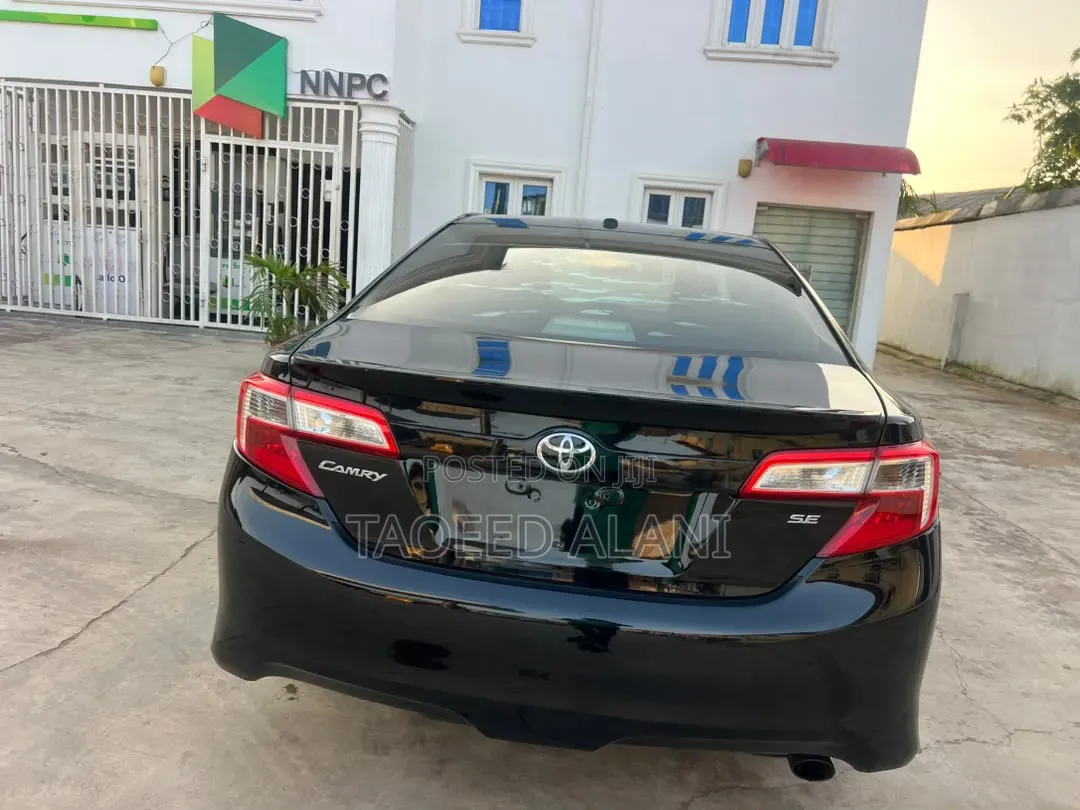 Toyota Camry 2014 Black