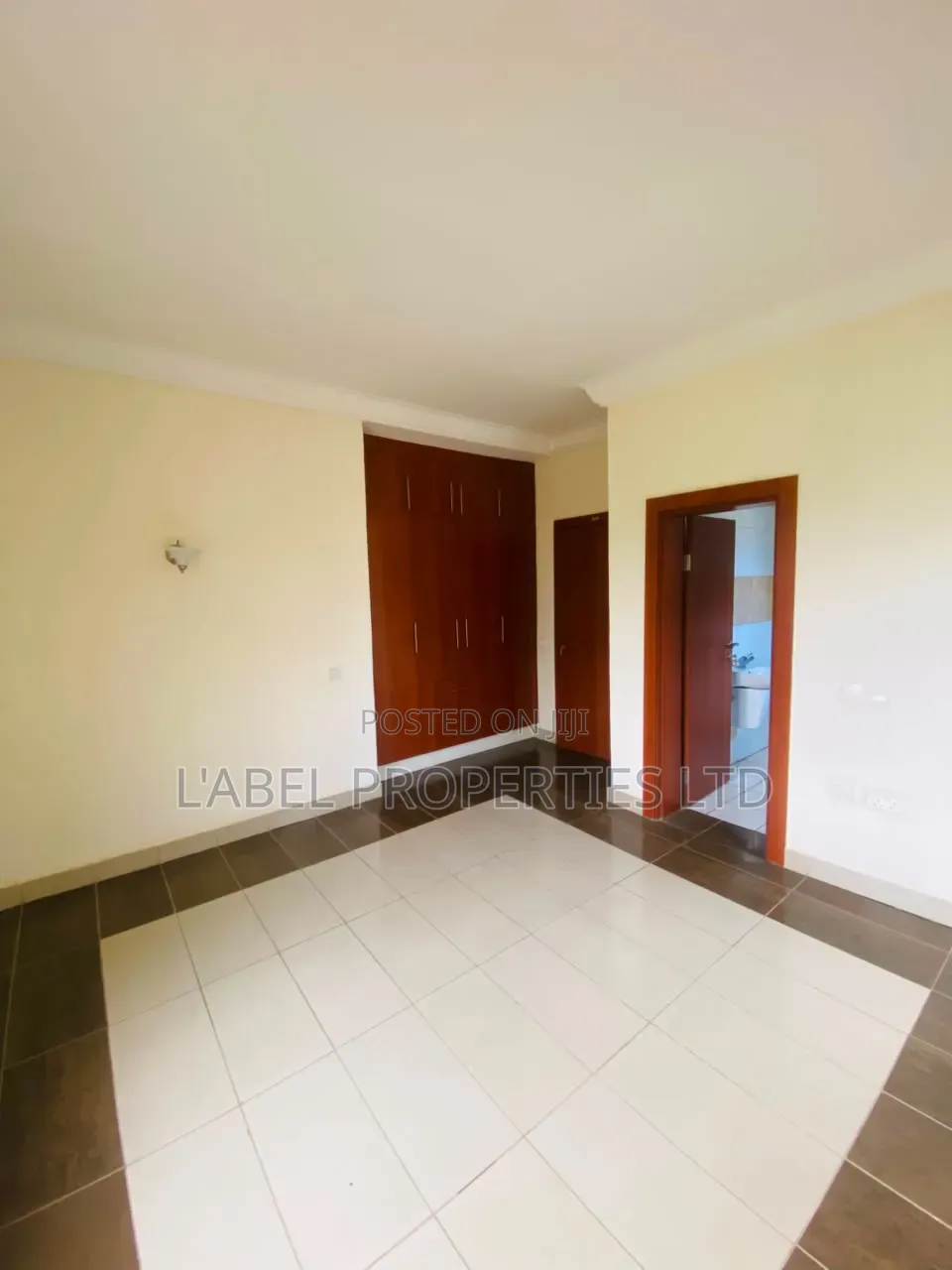 3bdrm Townhouse / Terrace in Asokoro Main for rent