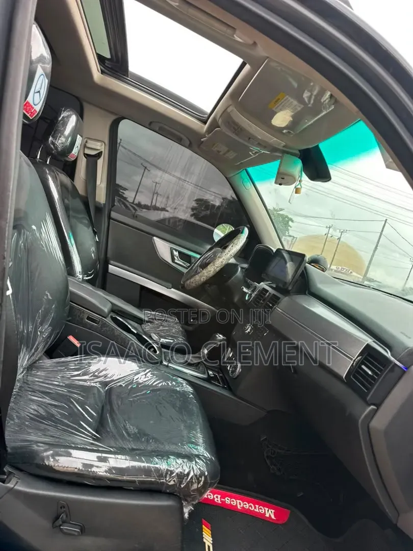 Mercedes-Benz GLK-Class 2010 Black