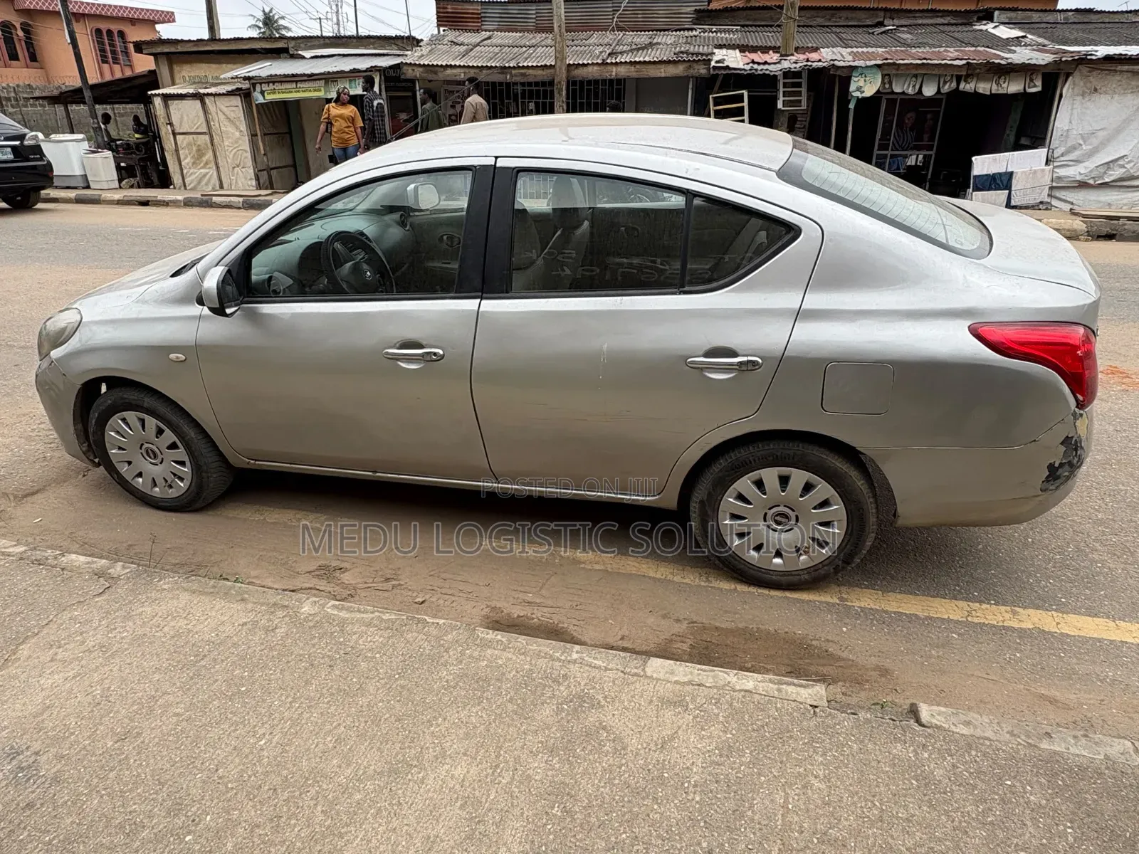 Nissan Almera 2012 Silver