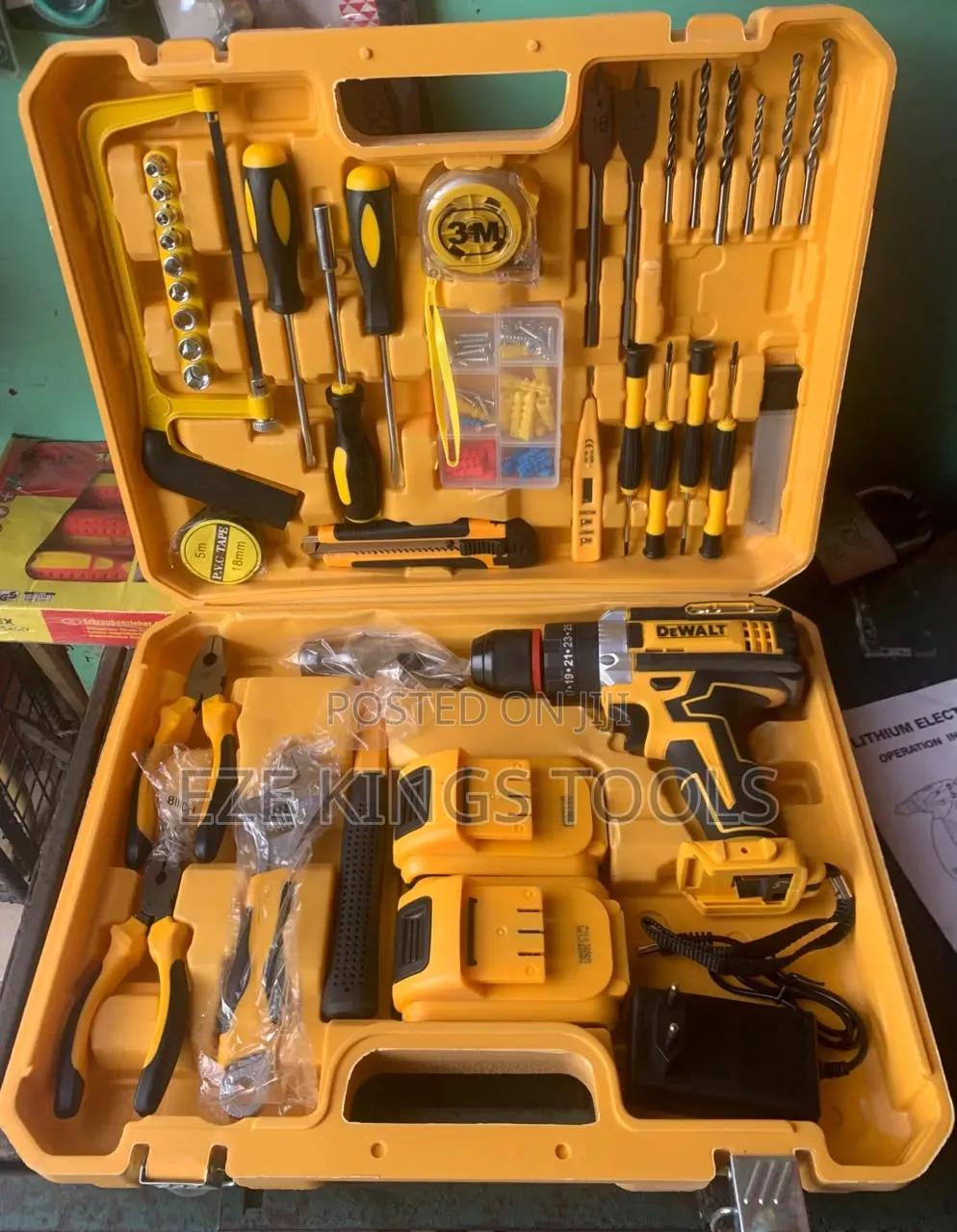 The DeWalt Cordless Battery Drill and Tool Box