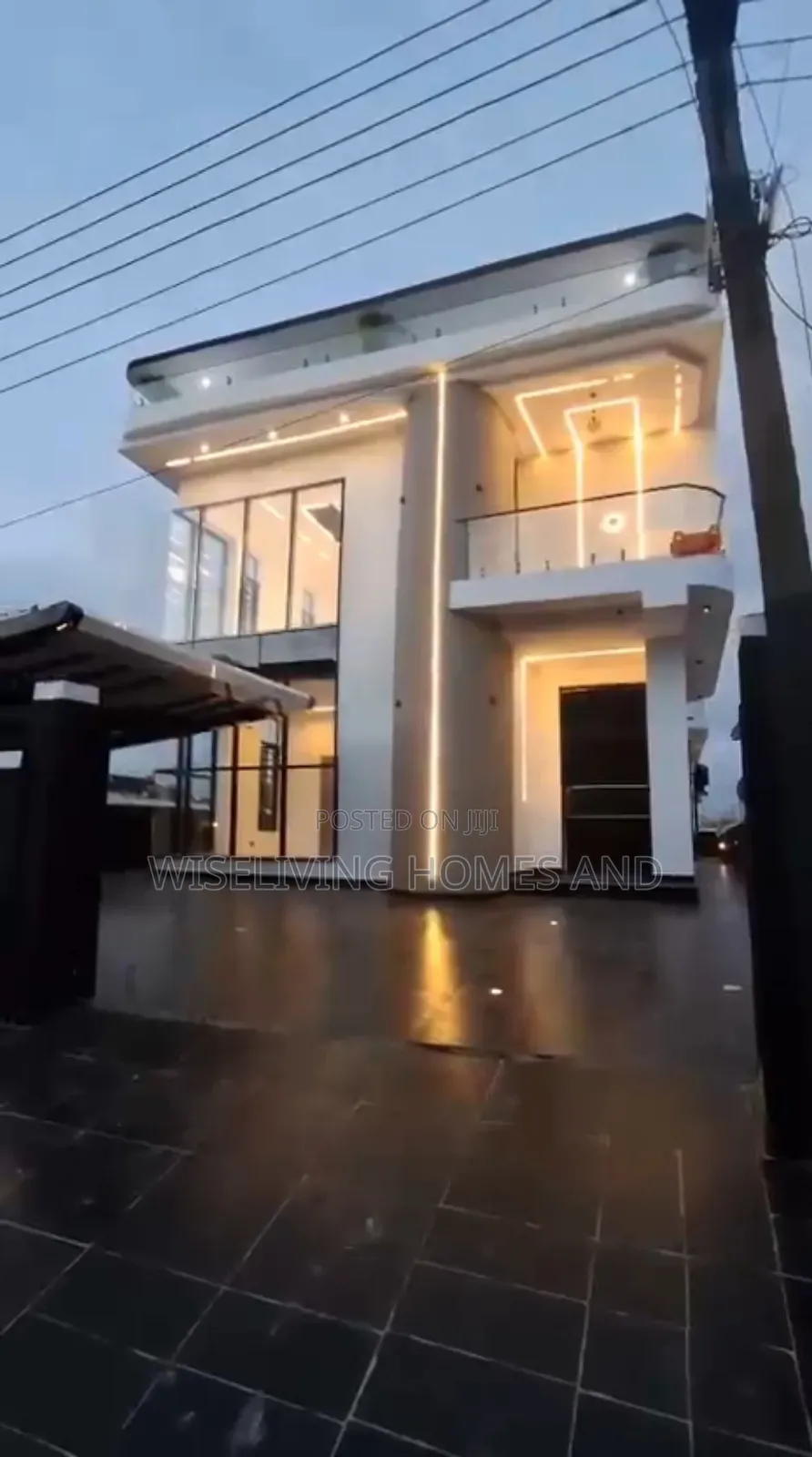 5bdrm Duplex in Off Monastery Road, for sale