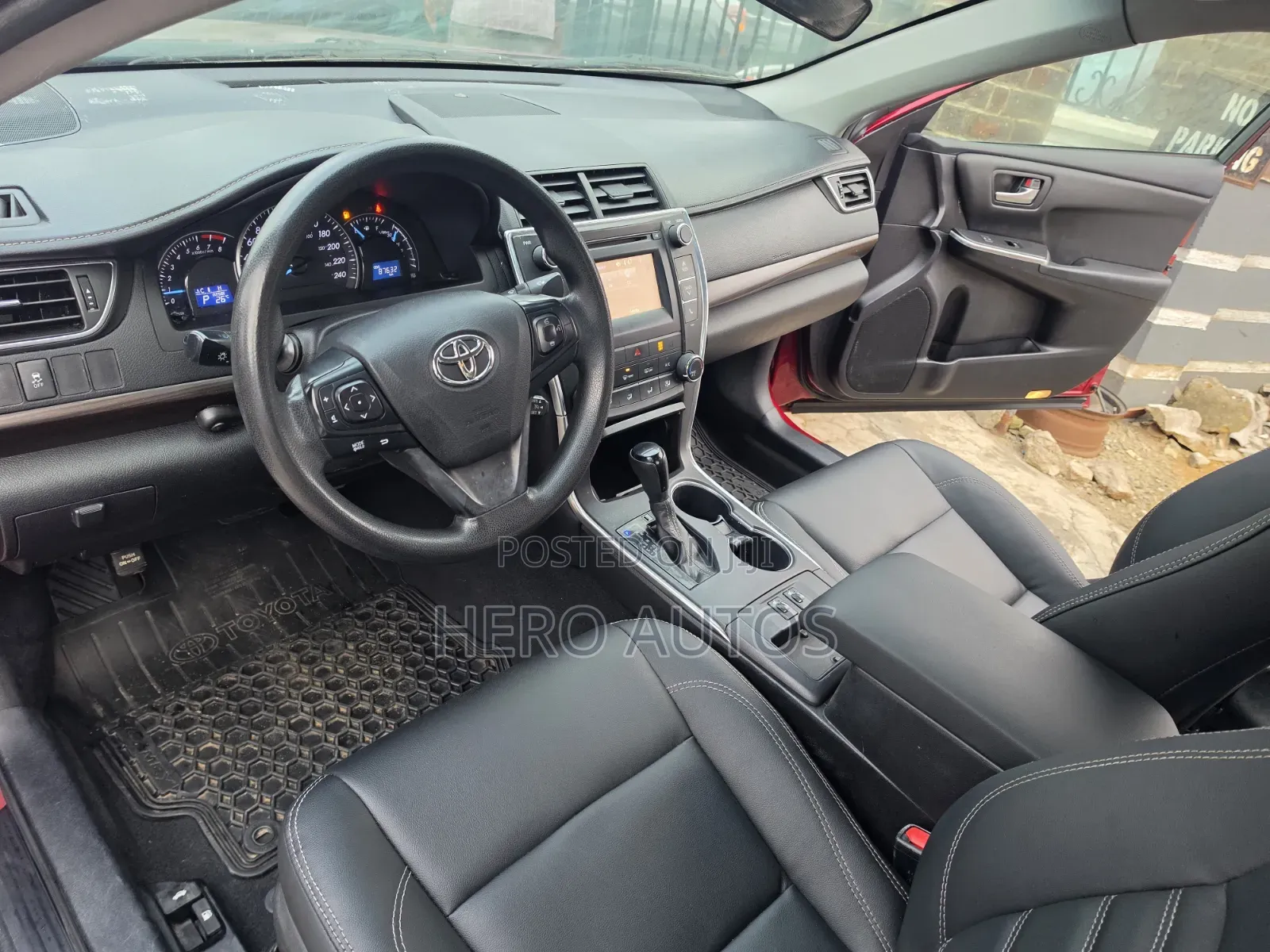 Toyota Camry 2015 Red