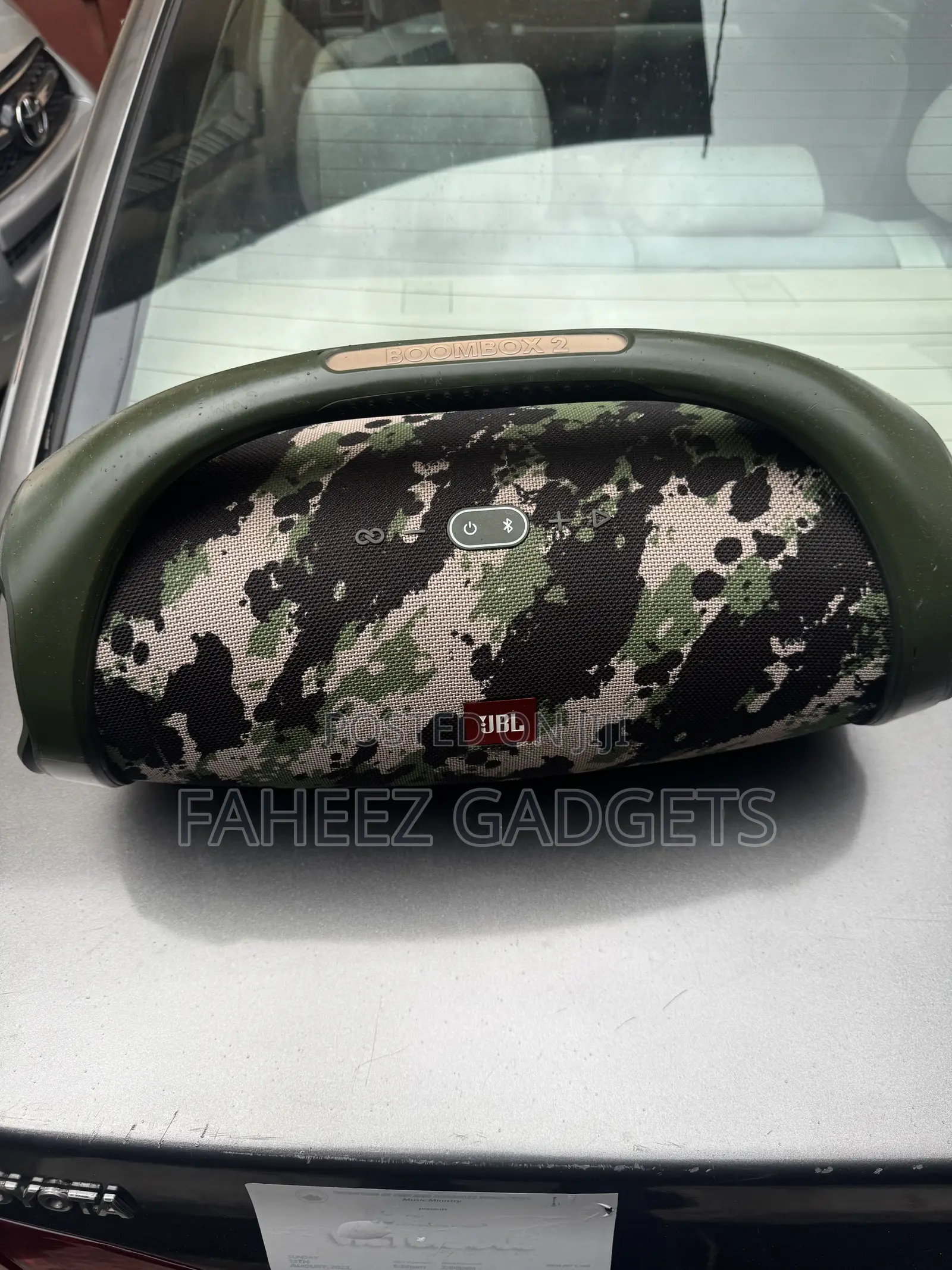 JBL Boombox 2