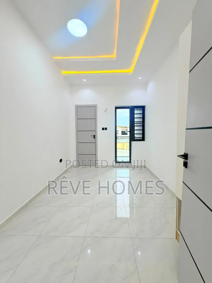 Furnished 4bdrm Duplex in Ogudu GRA for sale