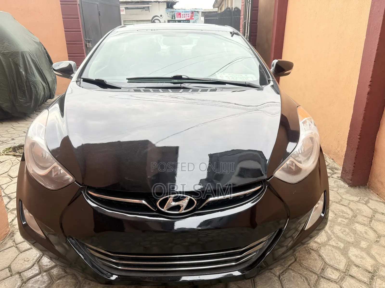 Hyundai Elantra Limited Sedan FWD (1.8L 4cyl 6A) 2013 Black