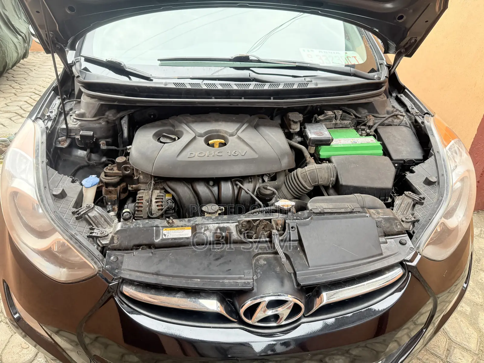 Hyundai Elantra Limited Sedan FWD (1.8L 4cyl 6A) 2013 Black