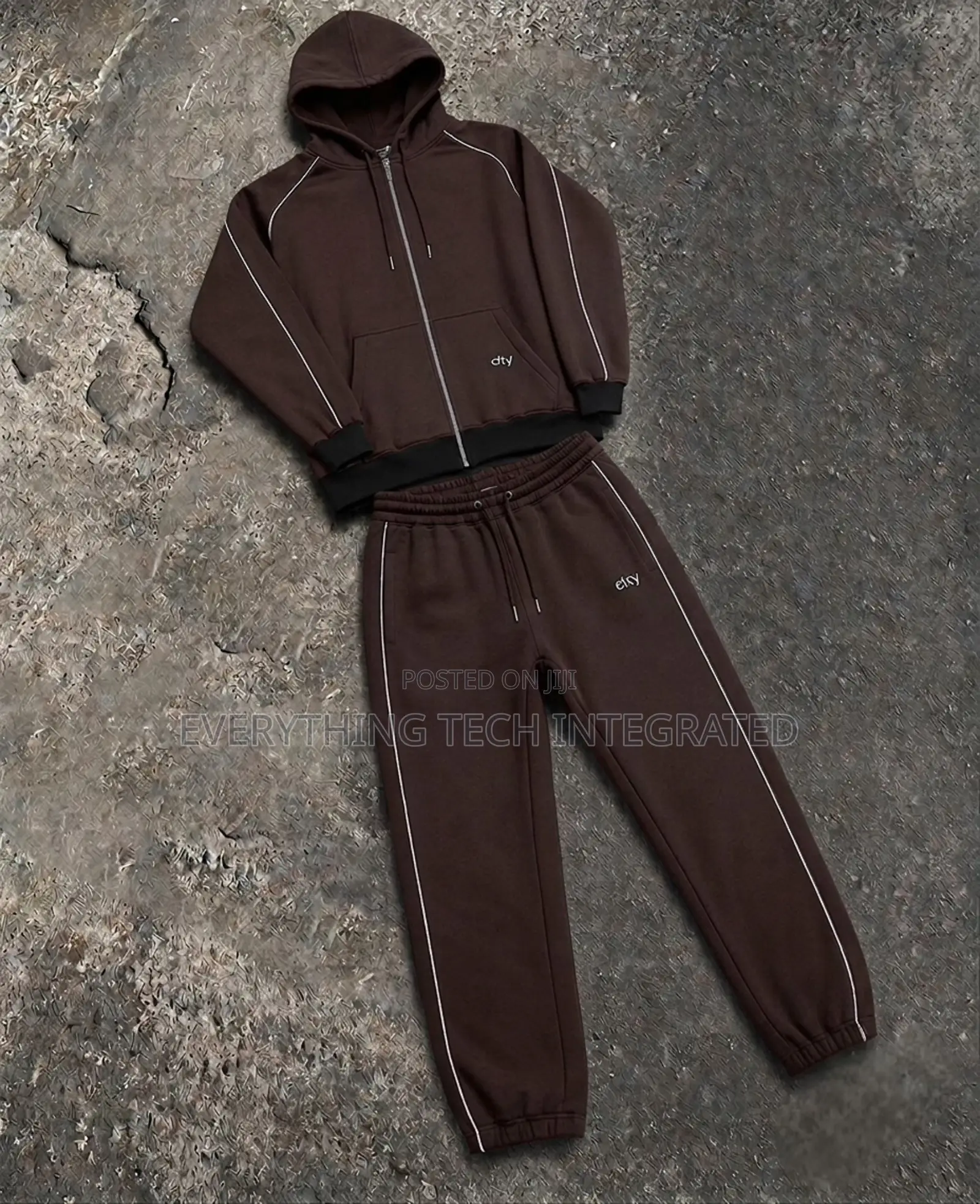 City 2pcs Quality Hoodie With Joggers Pant