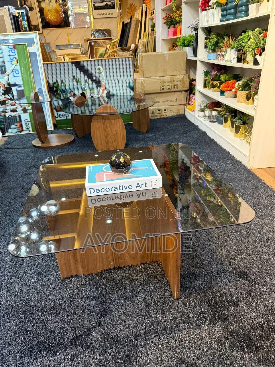 Minimalist Glass Table Top