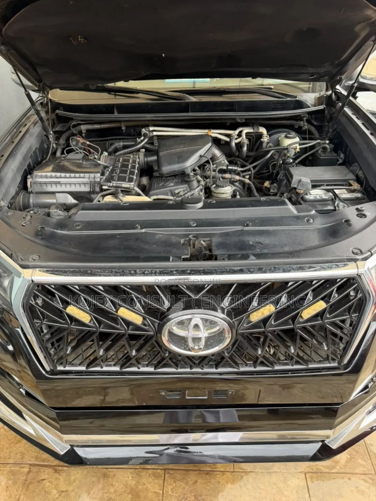 Toyota Land Cruiser 2012 Black