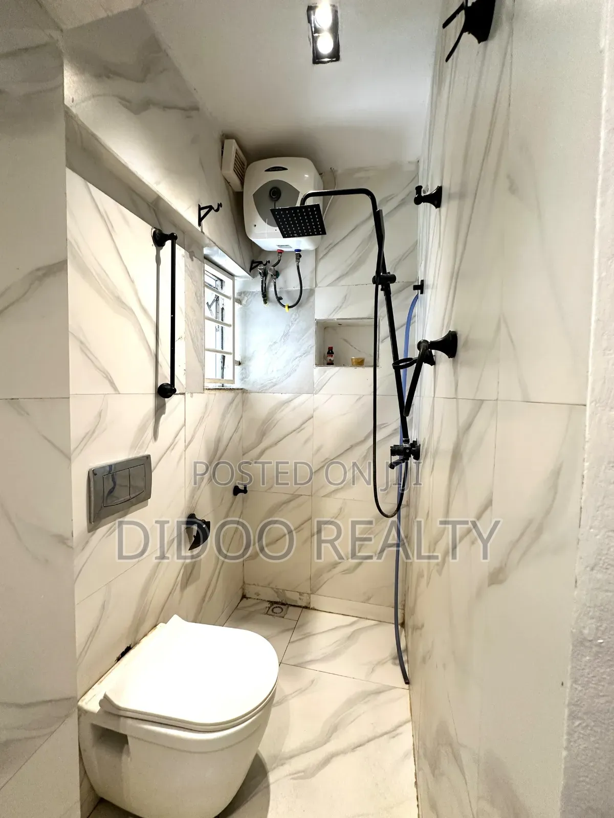 4bdrm Duplex in Karmo for rent