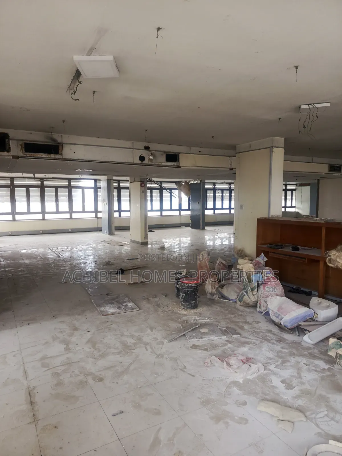 252 Square Meter Office Space in Lagos Island
