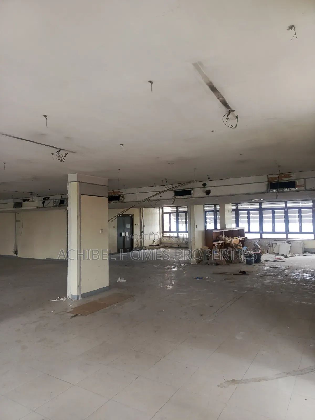 252 Square Meter Office Space in Lagos Island