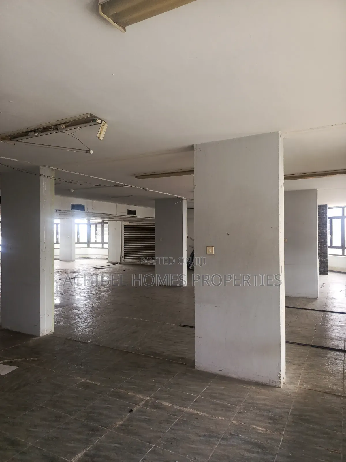 194 Square Meter Open Office Space in Lagos Island